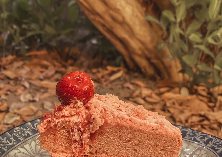 Simple Way to Prepare Ultimate Delicious Strawberry Cake