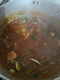 Una foto de Salsa roja con carne molida