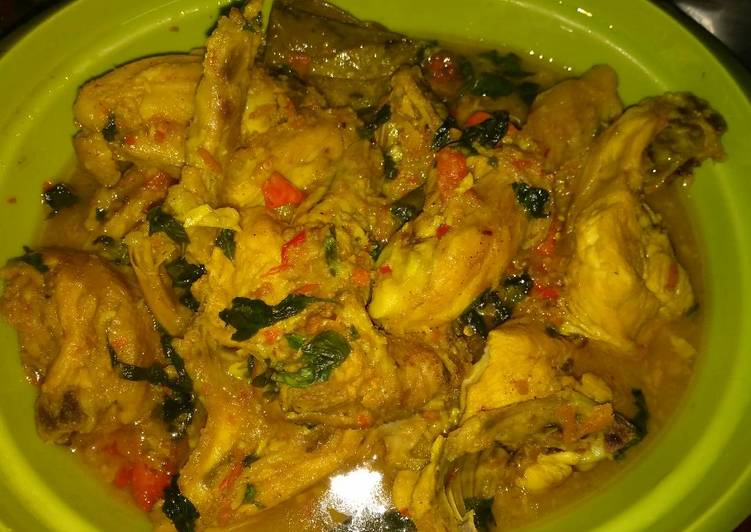 Bagaimana Menyiapkan Ayam woku khas Manado, Lezat Sekali