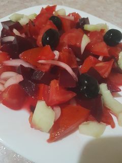 صورة لوصفة سلاطة بالخضار للصيف