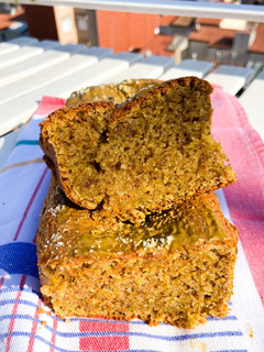 Una foto de Bizcocho de pistacho healthy