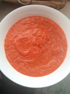 Una foto de Salsa de tomate casera 🍅