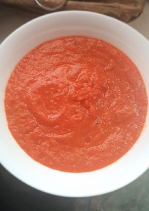 Una foto de Salsa de tomate casera 🍅