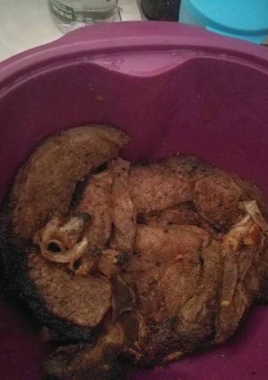 A picture of Pork chops.