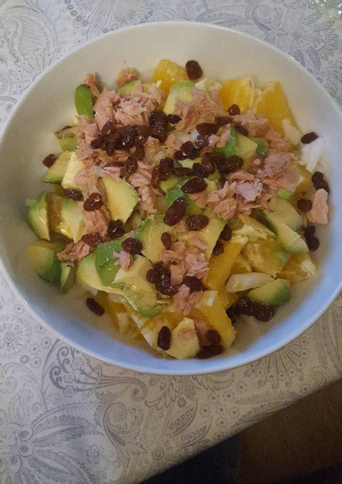 Una foto de Ensalada de naranjas y aguacates