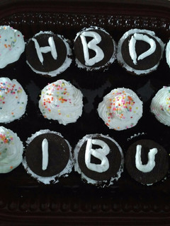 Foto resep Super Easy & Simple Birthday Cupcake