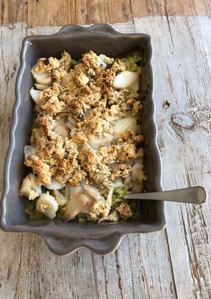 Une photo de Crumble de cabillaud et courgettes