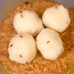 A picture of Undrallu Naivedhyam(Savoury rice dumplings).