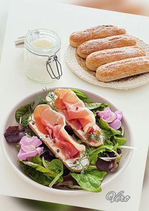 Une photo de Tartine printanière