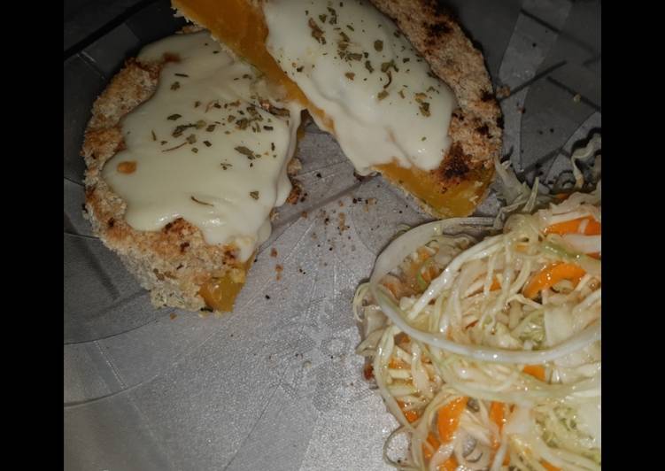 Milanesas de Zapallo Coreano Y Ensalada de repollo y zanahoria