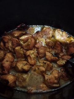 Una foto de Pavo al ajillo keto