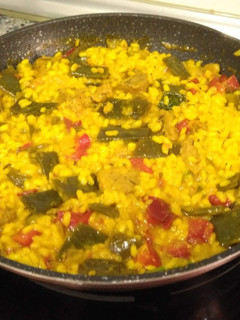 Una foto de Arroz guisado con solomillo y judías verdes