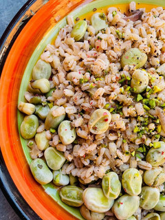 Foto di Orzo perlato e fave