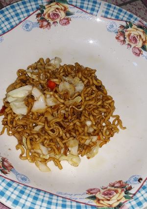 Foto resep Mie goreng simpel cocok untuk anak kost