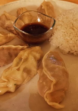 Une photo de Gyozas