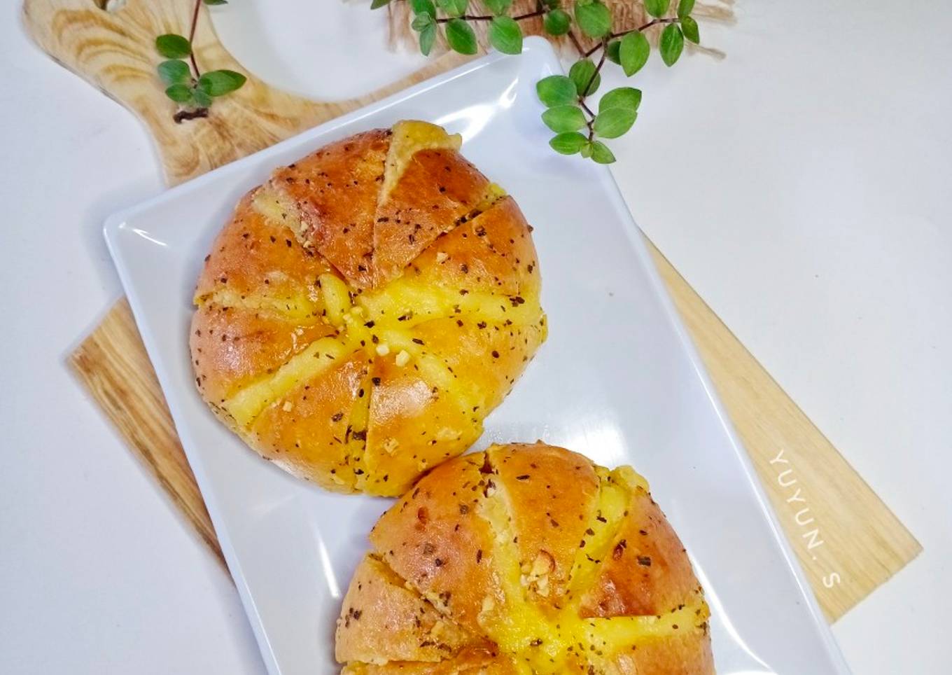 Korean garlic bread cheese