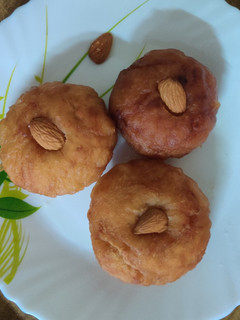 மைதா ஸ்வீட் (Maida sweet Recipe in Tamil) செய்முறை முக்கிய புகைப்படம்