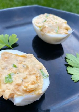Una foto de Huevos rellenos