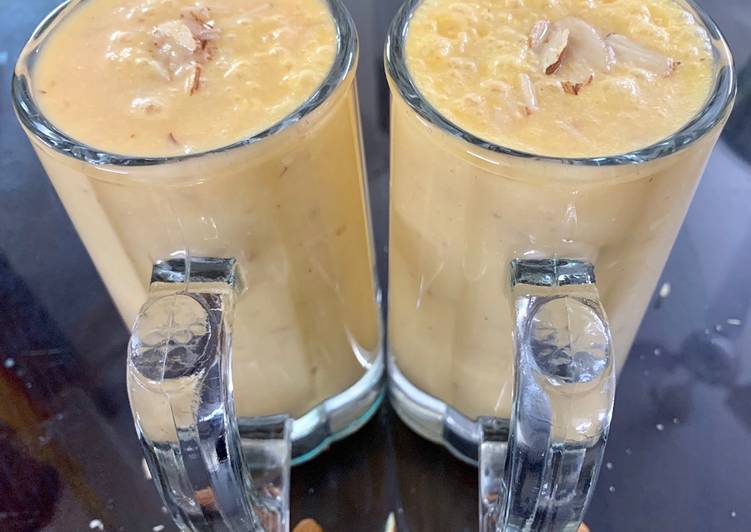 Melon And Almond Smoothie