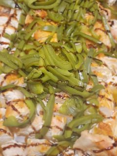 A picture of Balsamic grill chicken with green peppers.