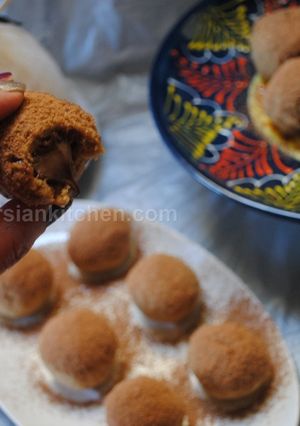 A picture of Tiramisu truffles.