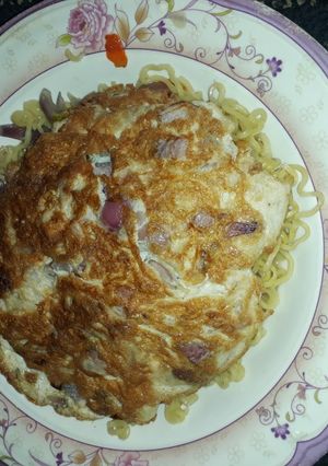 A picture of Noodles and Eggs Simple Breakfast.