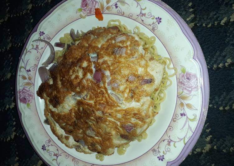 Recipe of Quick Noodles and Eggs Simple Breakfast