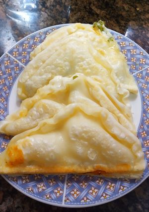 Una foto de Empanadas express de muzzarella y verdeo en sandwichera