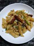 Penne (Mostachol) salteado con Tomate deshidratado y Zucchini!