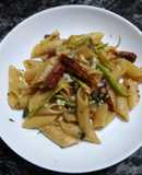 Penne (Mostachol) salteado con Tomate deshidratado y Zucchini!