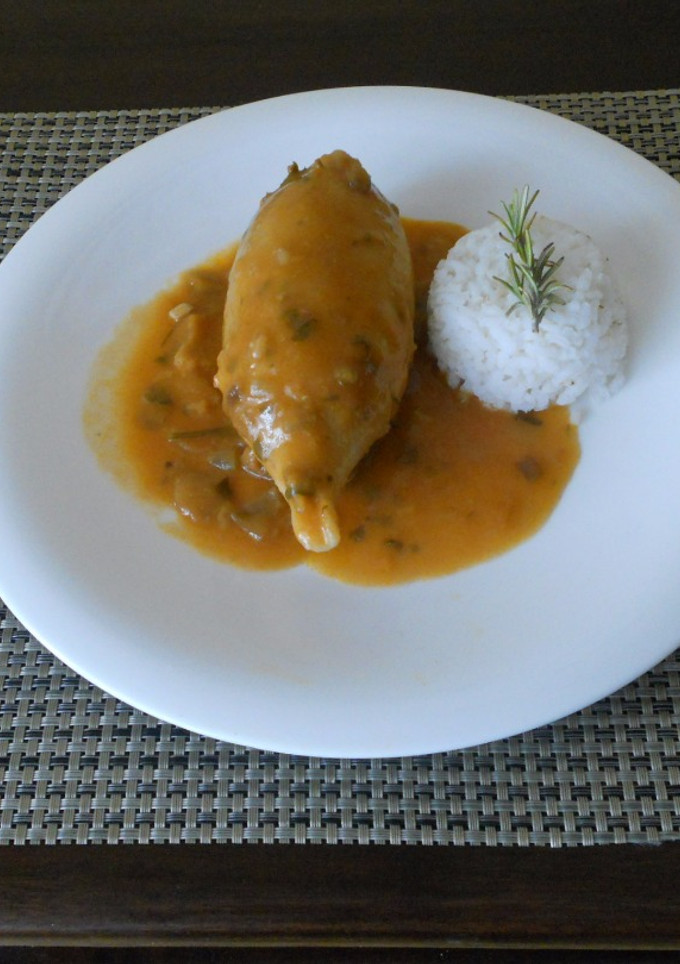 Una foto de Calamares rellenos de gulas