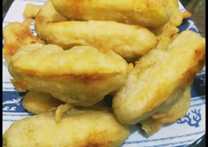 Pisang goreng tepung