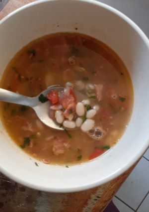 Una foto de Sopa de alubias