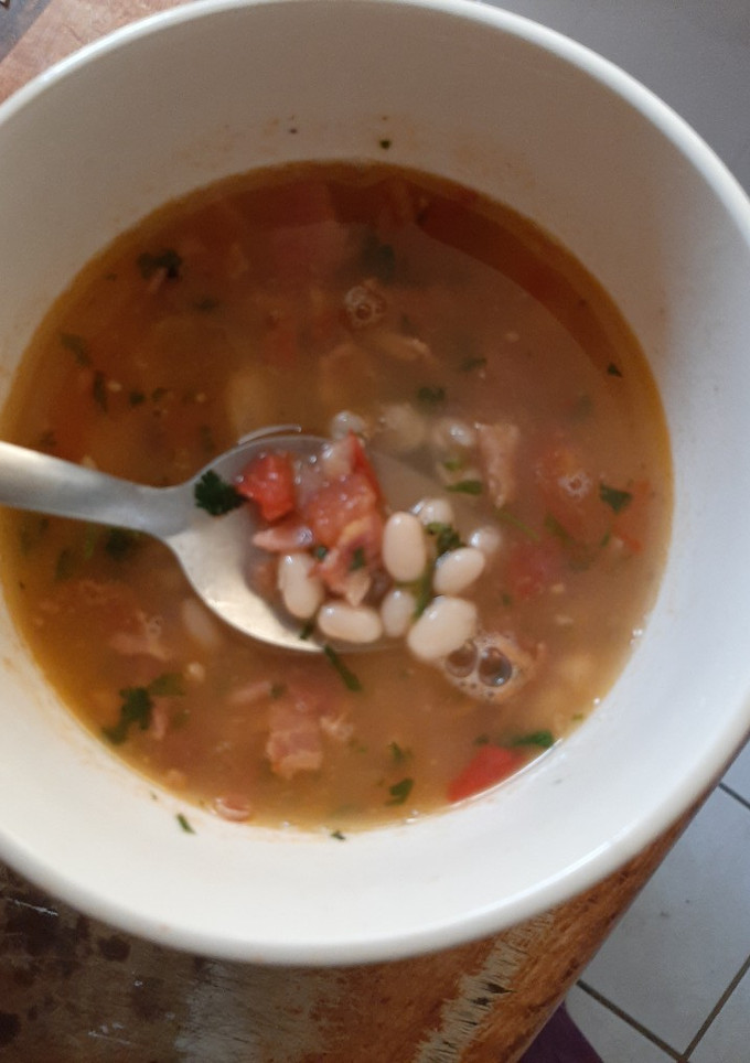 Una foto de Sopa de alubias