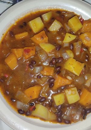 Una foto de Feijoada vegana a mi manera