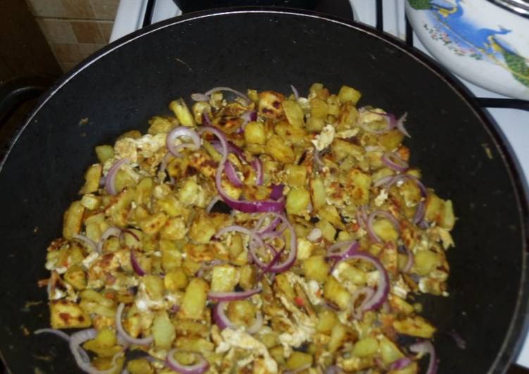 Simple Way to Prepare Super Quick Homemade Sweet potatoes n egg fry