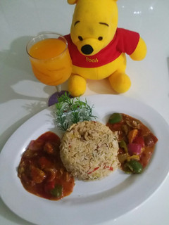 A picture of Fried rice with shashlik.