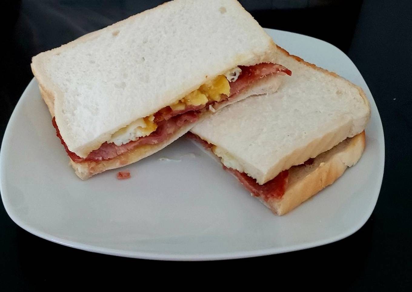 My Simple Bacon + Egg Sandwich #2Flavours #Breakfast