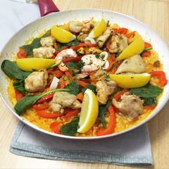 A picture of Paella.