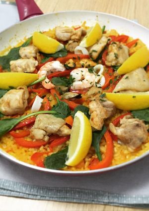 A picture of Paella.