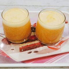 A picture of Kinnow juice.