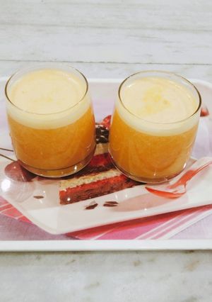 A picture of Kinnow juice.