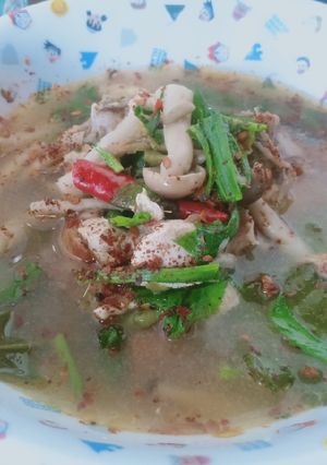 รูปของ ต้มยำโครงไก่ใส่เห็ด