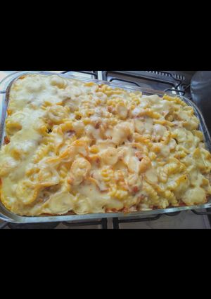 Una foto de Lasaña de fideos (pasta) corbatitas y espirales 🍝