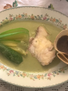Una foto de PESCADO 🐟 EN MOLE VERDE ©