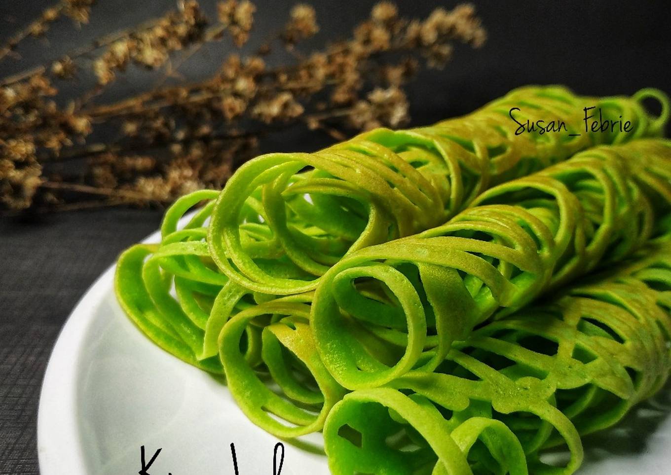 Kue Jala / kue jaring Laba-laba