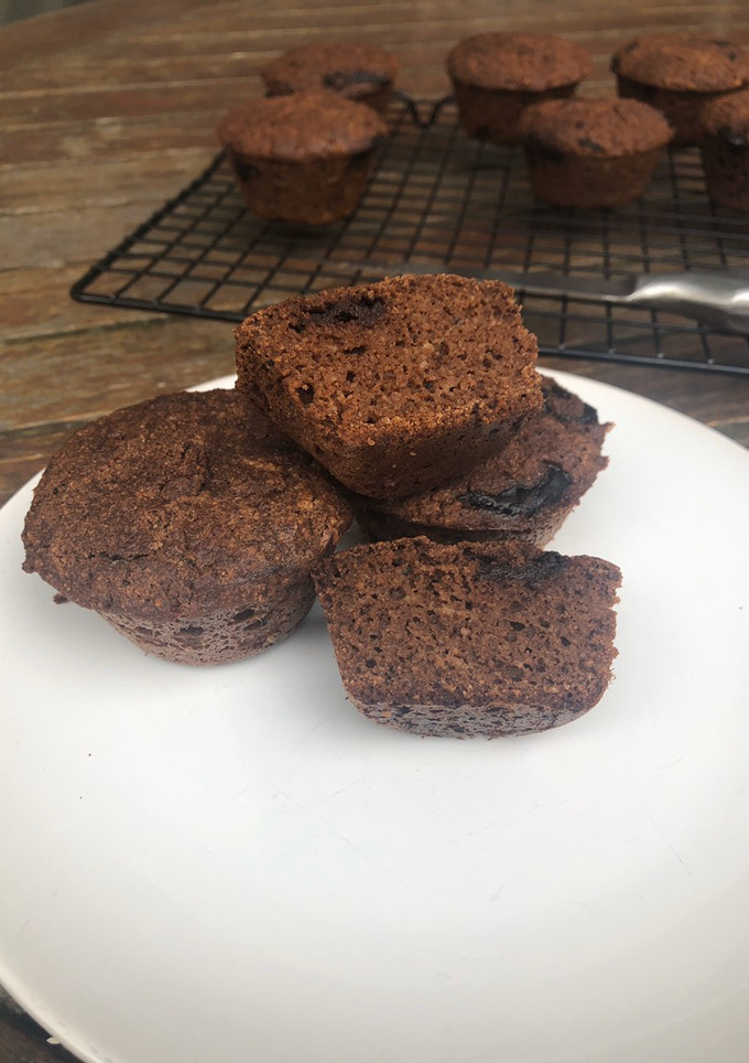 Una foto de Keto - Chocolate Muffins rellenos de chocolate