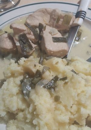 Una foto de Pollo 🍗 al verdeo