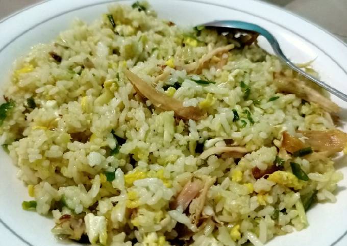 Resep Nasi goreng ijo simple oleh RaTyAnca_Putri - Cookpad