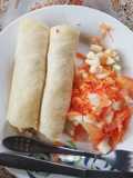 Crepes rellenos de pollo y cerdo